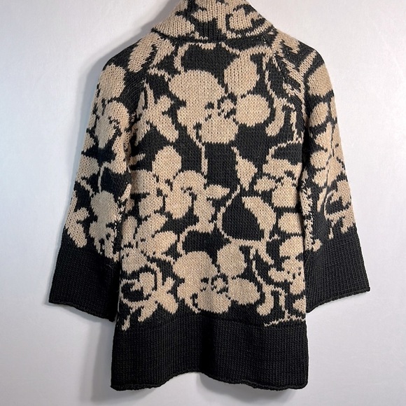Nara Maglie Cardigan Sweater Coat size M/L NWT - Picture 7 of 7